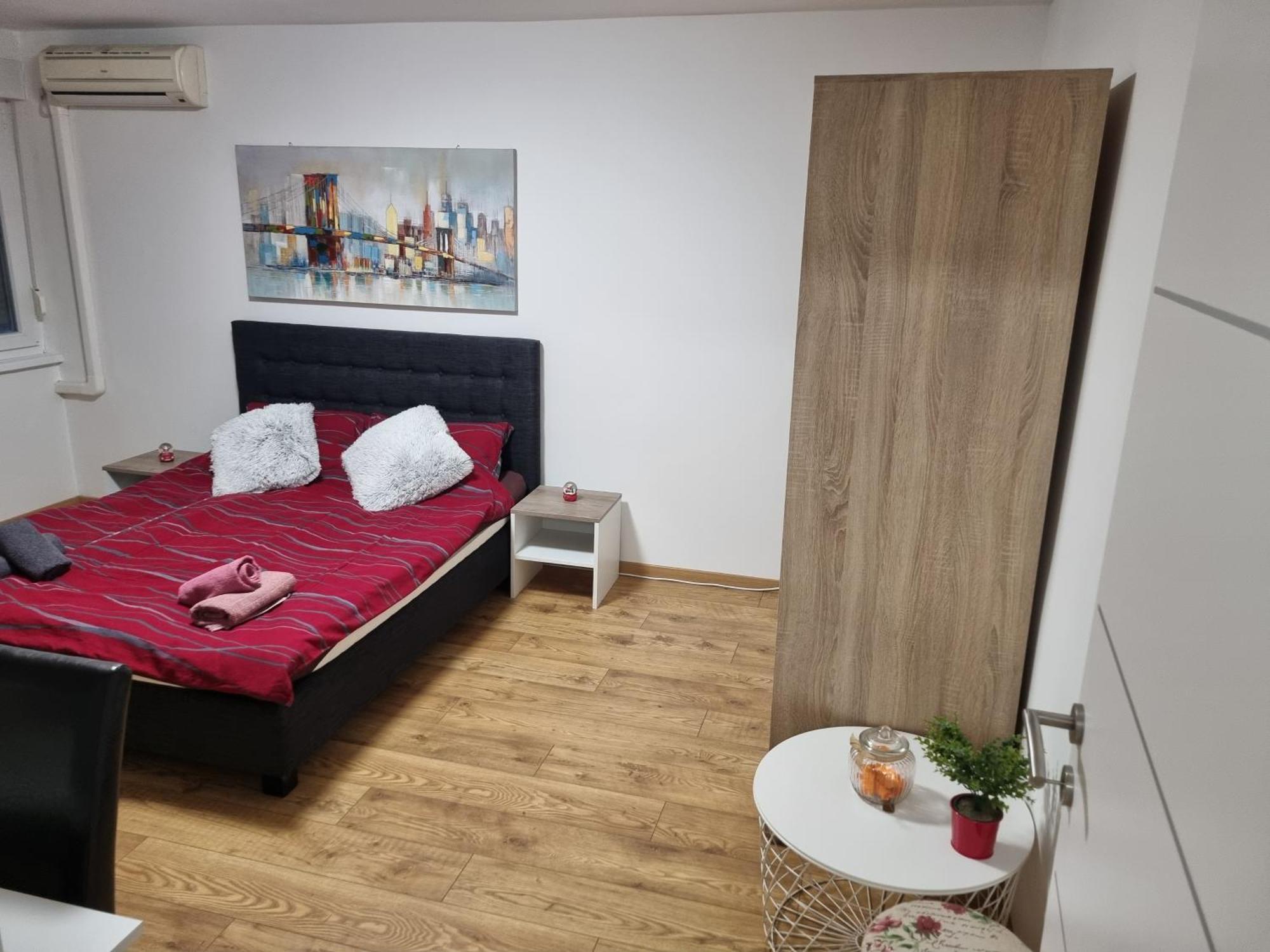 Studio Apartman Bojana 34M2,Free Wifi,Parking Sisak Eksteriør bilde